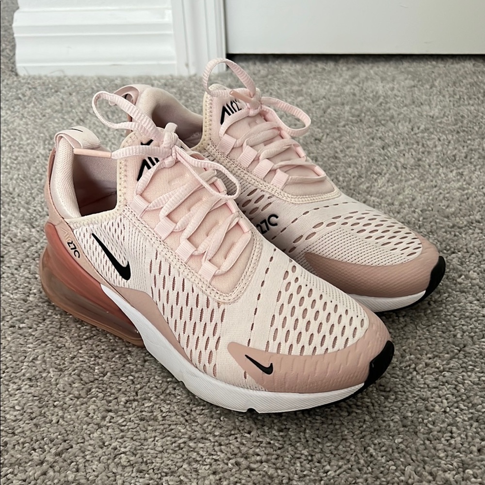 Nike Air Max 270